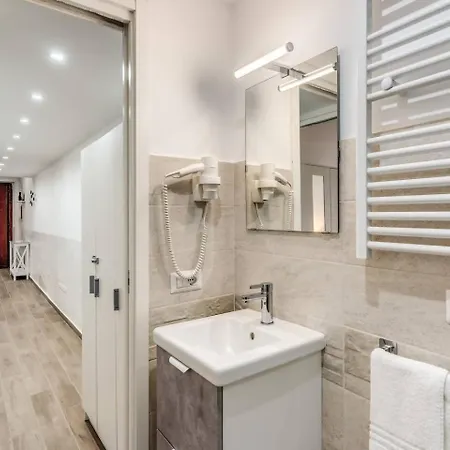 New Flat In Front Stpeter Square Roma