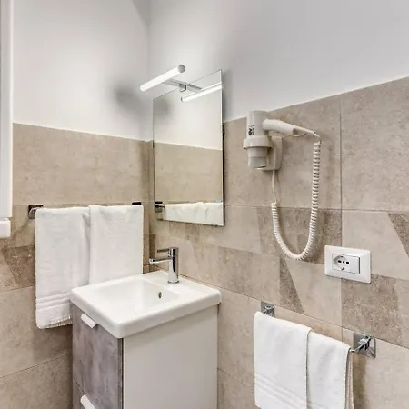 New Flat In Front Stpeter Square Roma