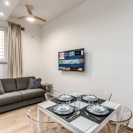 New Flat In Front Stpeter Square * ローマ