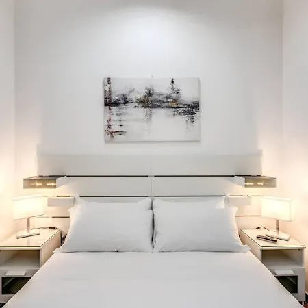 New Flat In Front Stpeter Square Apartment *