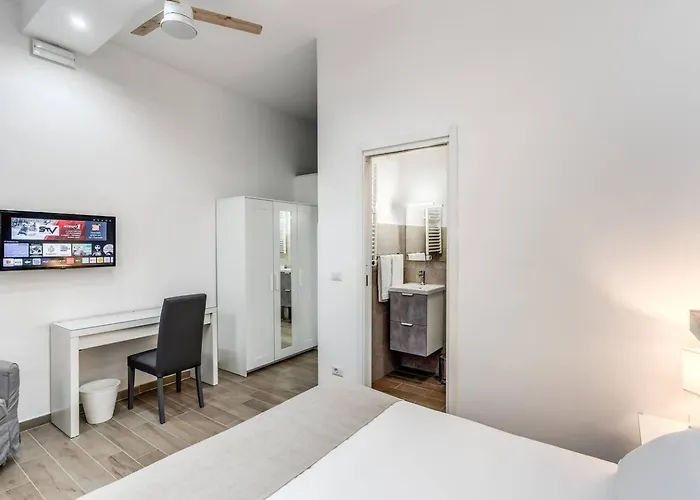 Apartamento New Flat In Front Stpeter Square