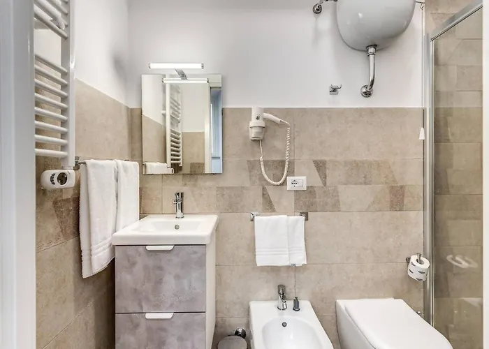 New Flat In Front Stpeter Square